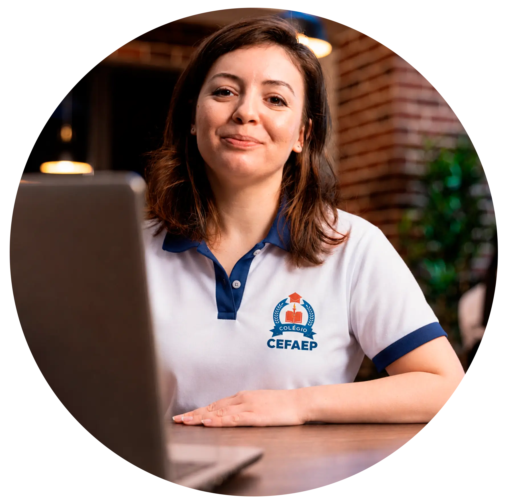 Consultora Educa+